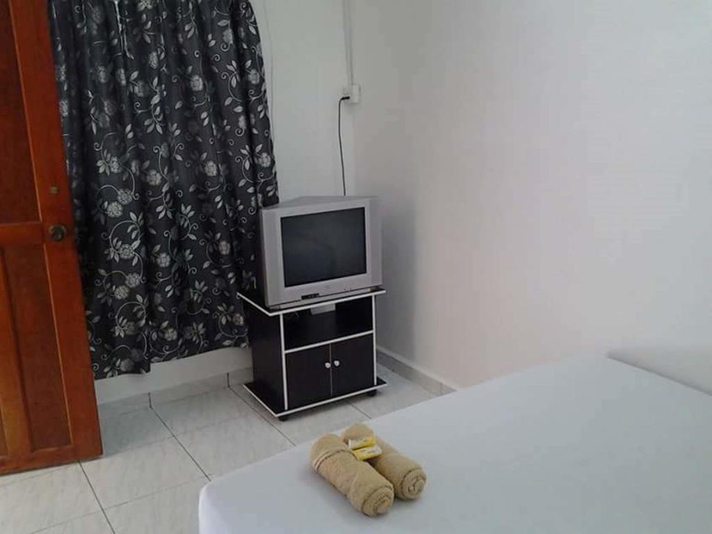 Pangkor Waterfall Beach Resort Kampung Teluk Nipah Kamer foto
